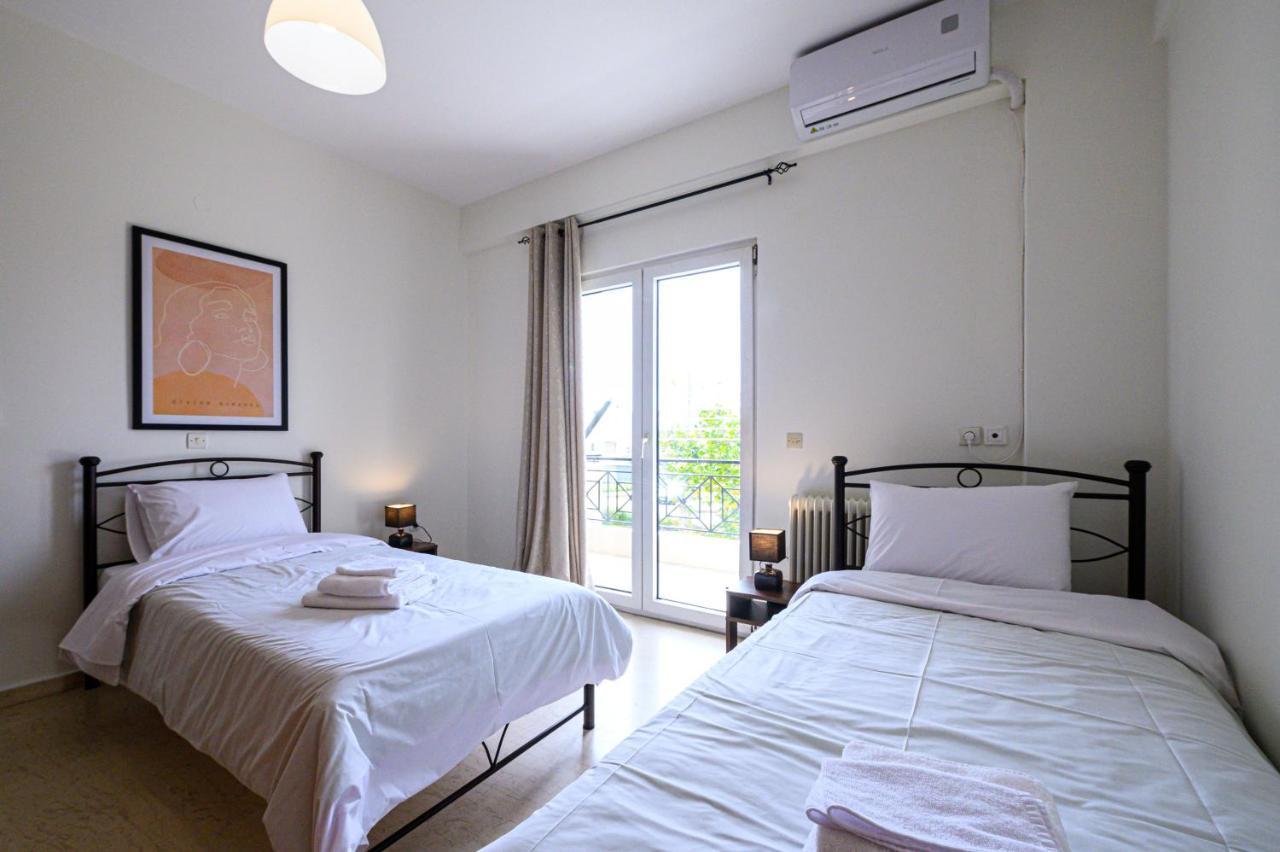 Oliva Apartment Каламата Екстер'єр фото
