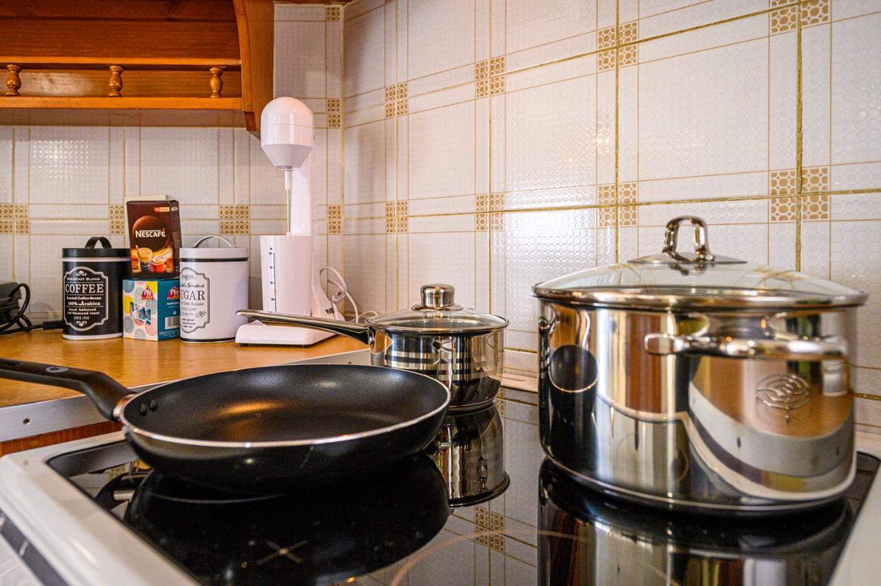 Oliva Apartment Каламата Екстер'єр фото