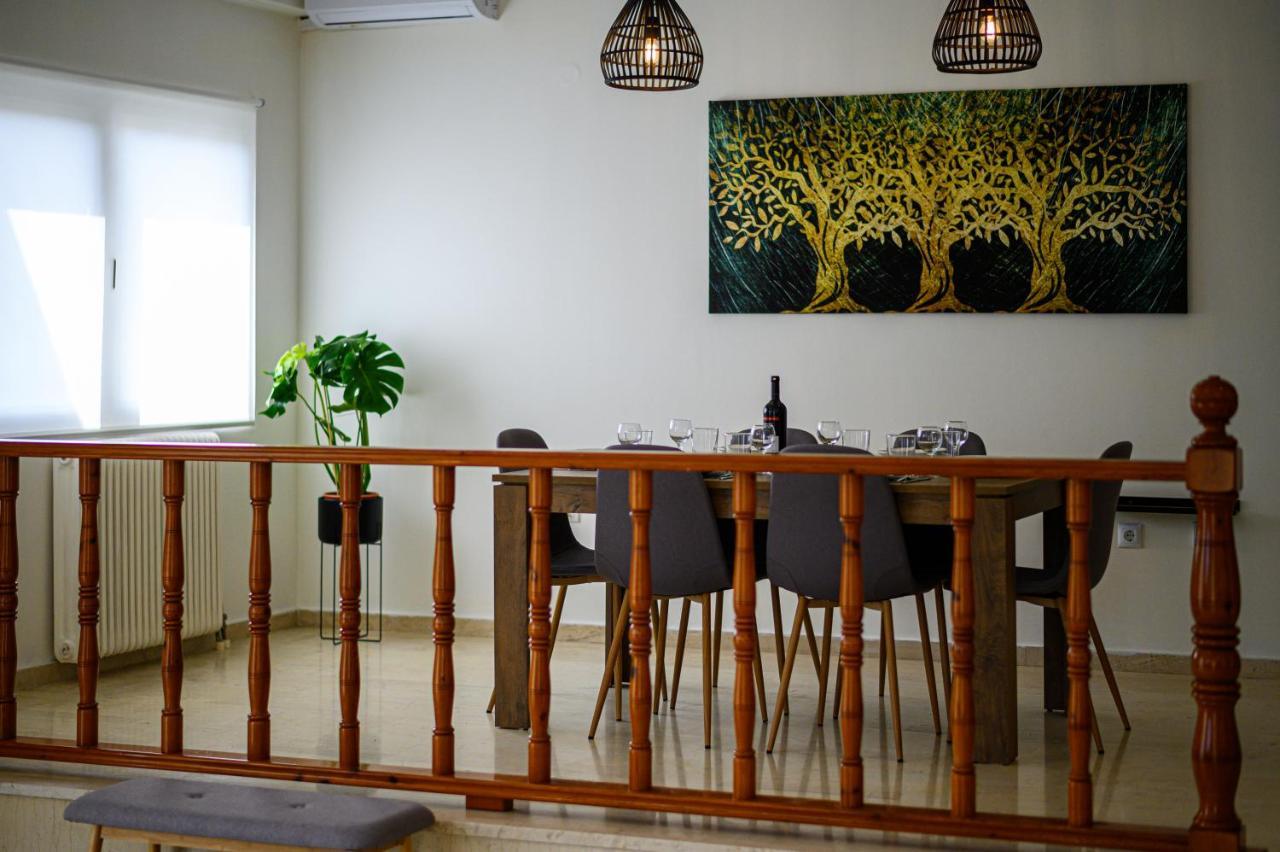 Oliva Apartment Каламата Екстер'єр фото