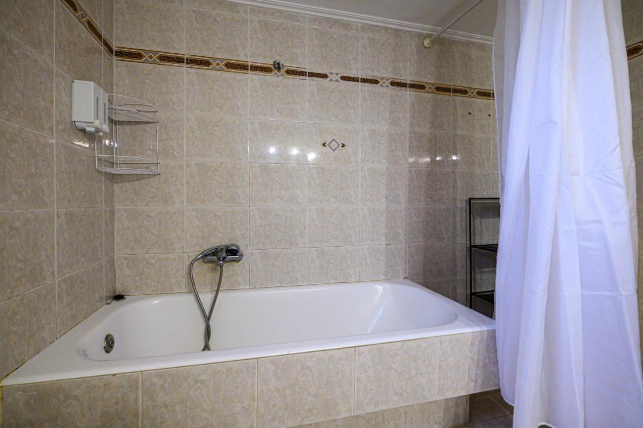 Oliva Apartment Каламата Екстер'єр фото